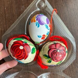 3 Hand Painted Eggs Made in Spain Easter Egg ornament
